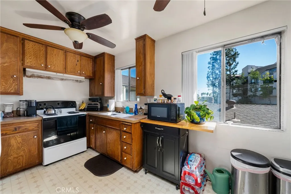 Kitchen (#2)