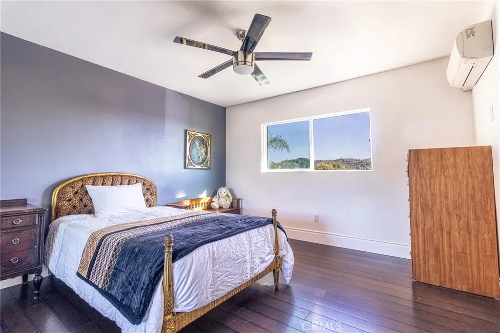 3342 Silver Oak Lane, Vista, California 92084 home-pic-20