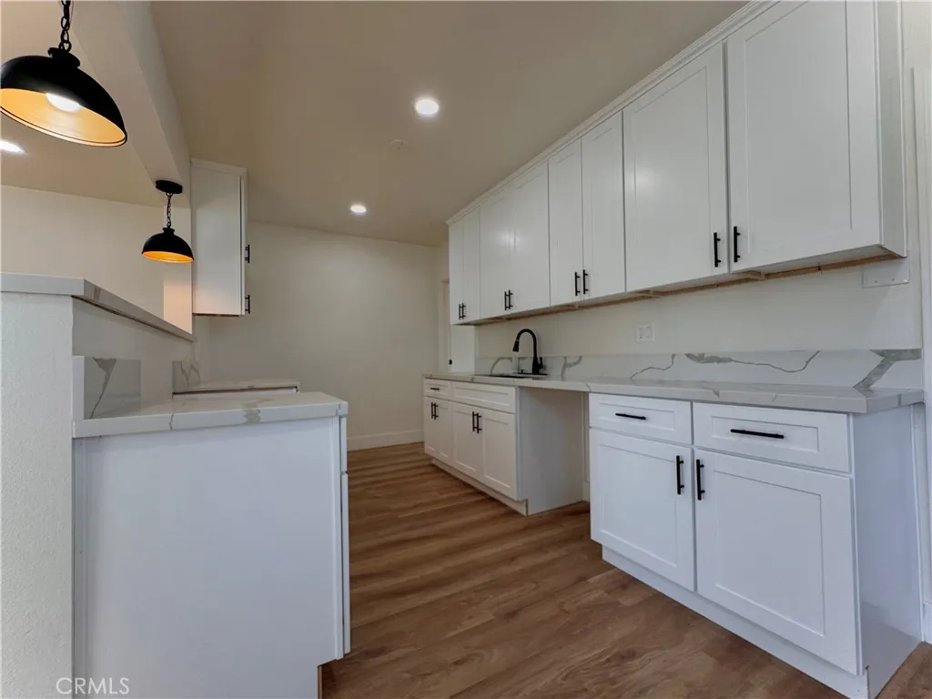 3230 Bronson, San Bernardino, California 92407 home-pic-2