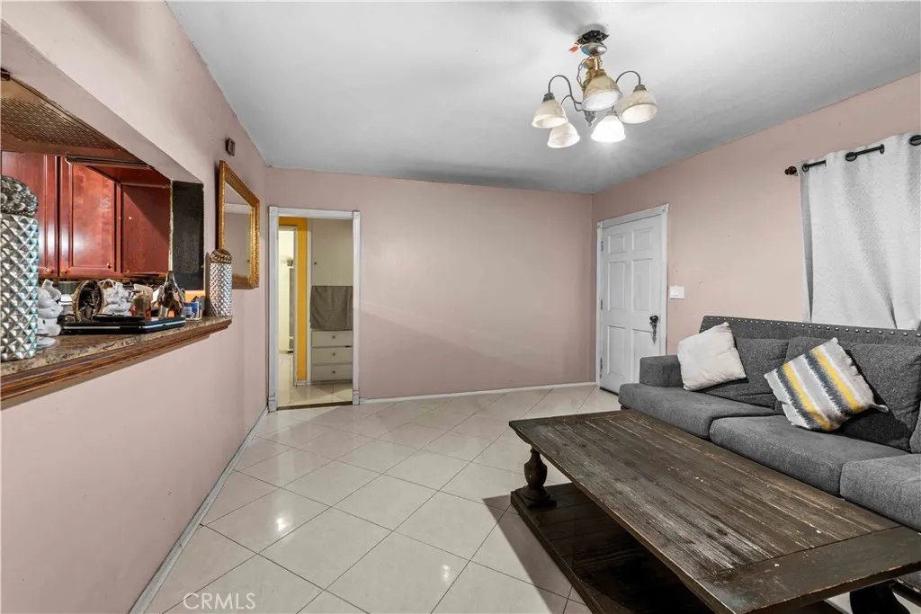 12007 Lowemont, Norwalk, California 90650 home-pic-5