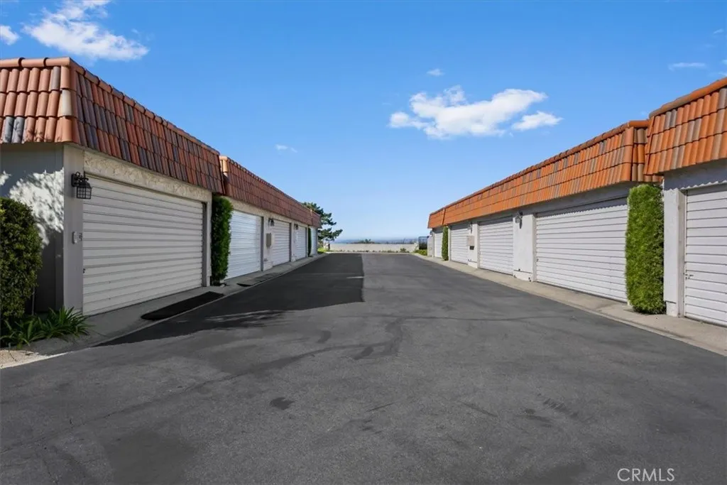 28178 Ridgecove Court S, Rancho Palos Verdes, California 90275 home-pic-27