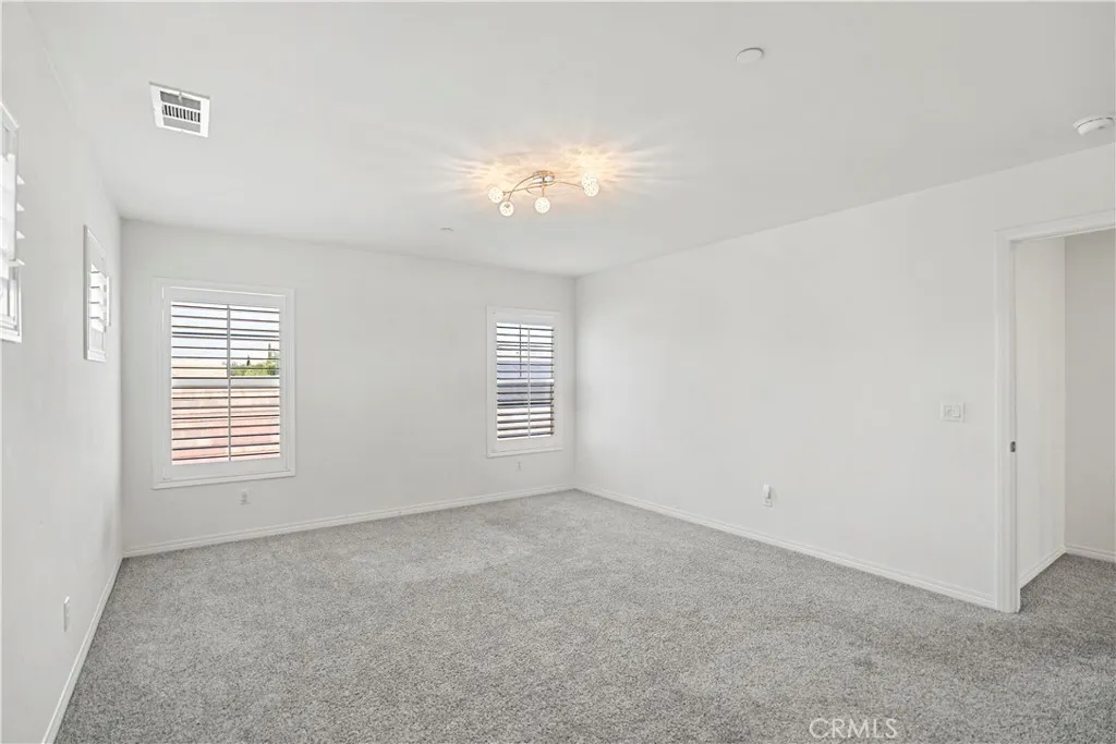 5594 Skimmer Dr, Jurupa Valley, California 91752 home-pic-42