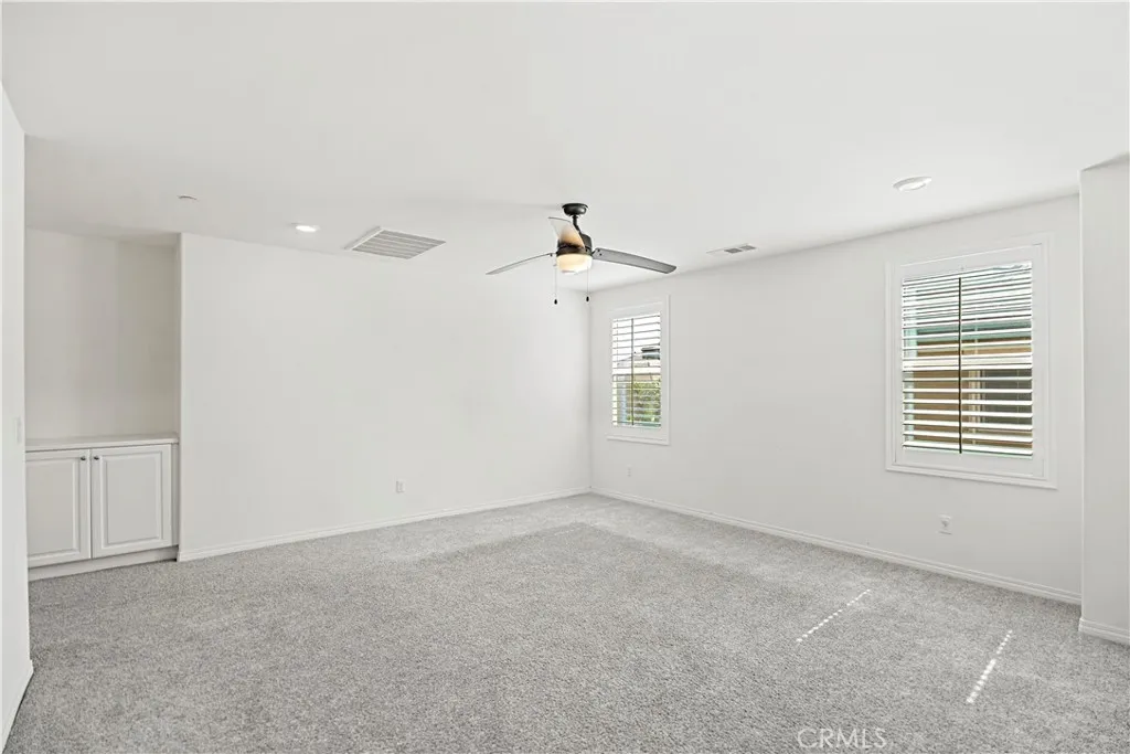 5594 Skimmer Dr, Jurupa Valley, California 91752 home-pic-28