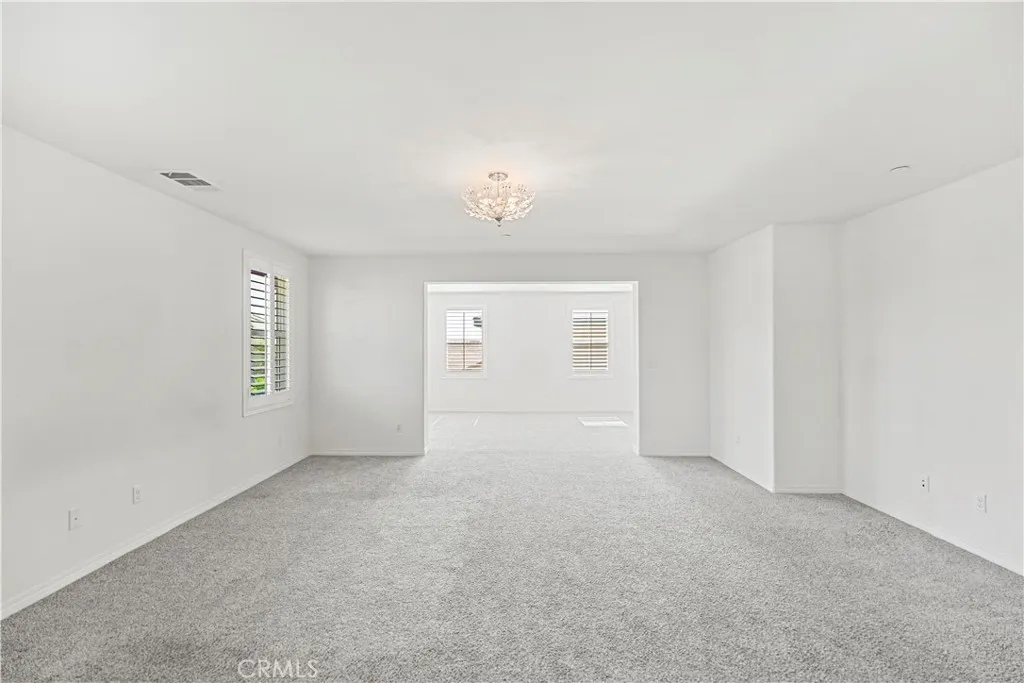 5594 Skimmer Dr, Jurupa Valley, California 91752 home-pic-51