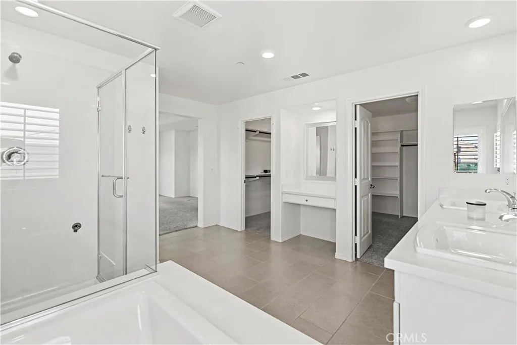 5594 Skimmer Dr, Jurupa Valley, California 91752 home-pic-52