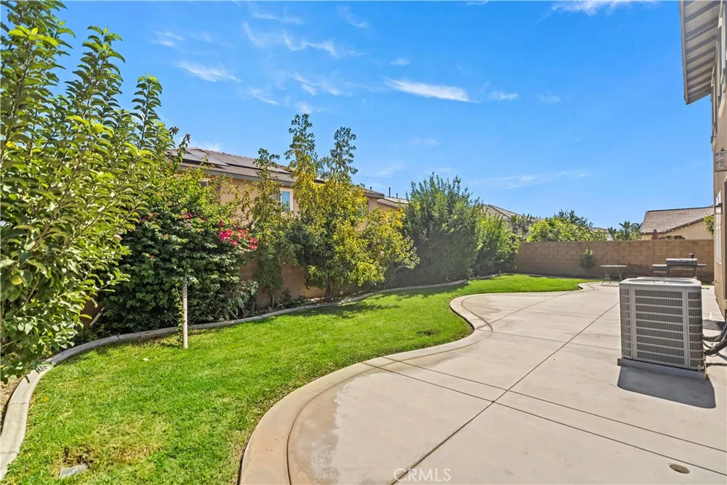 5594 Skimmer Dr, Jurupa Valley, California 91752 home-pic-59