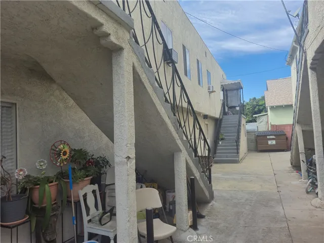 5130 Carolina, Los Angeles, California 90022