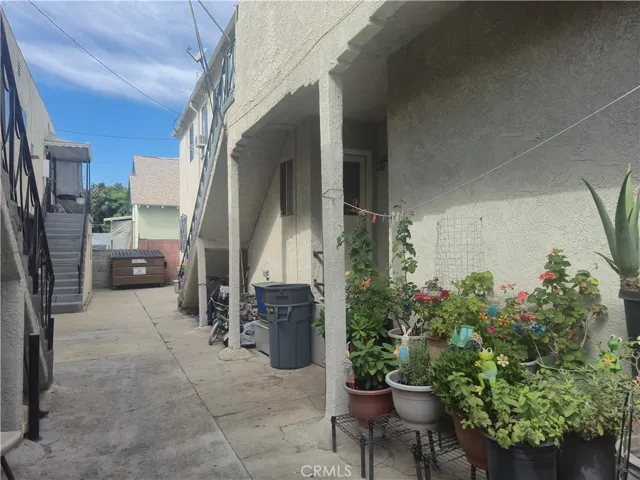 5130 Carolina, Los Angeles, California 90022