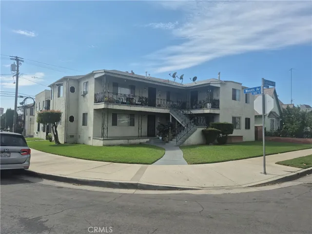 5130 Carolina, Los Angeles, California 90022
