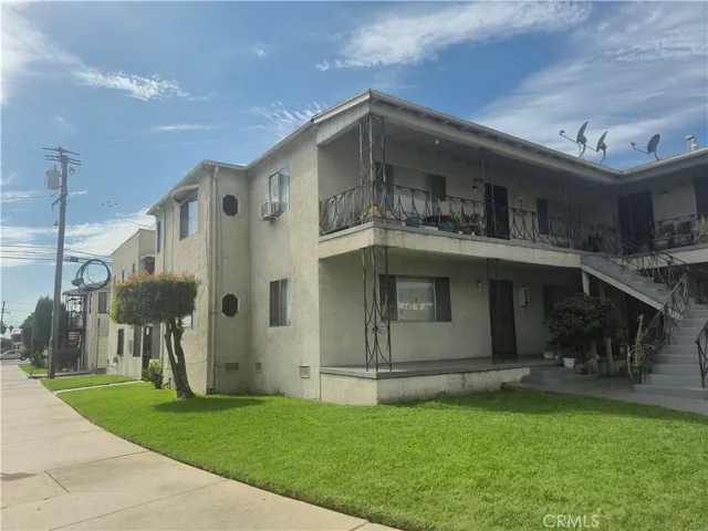 5130 Carolina, Los Angeles, California 90022