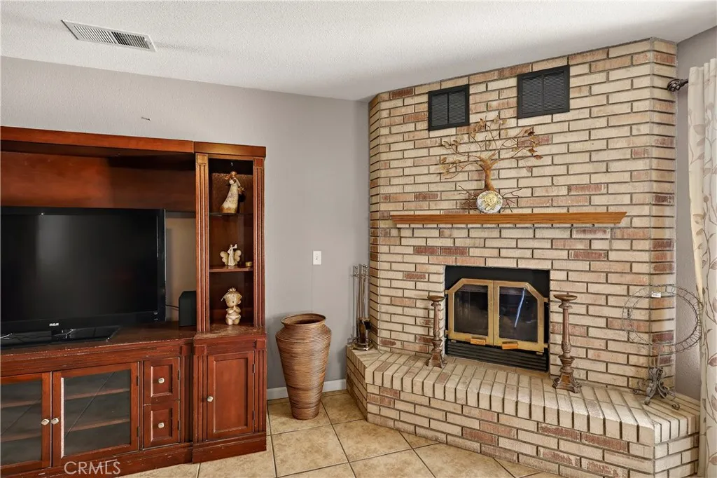 3045 Silver Elm, Merced, California 95340 home-pic-12