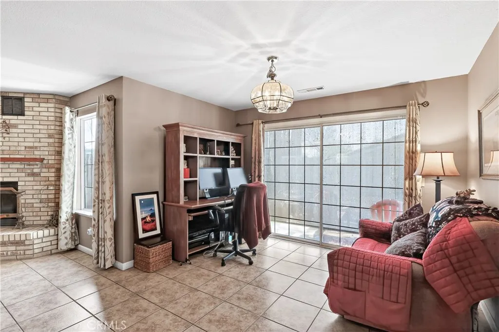 3045 Silver Elm, Merced, California 95340 home-pic-16