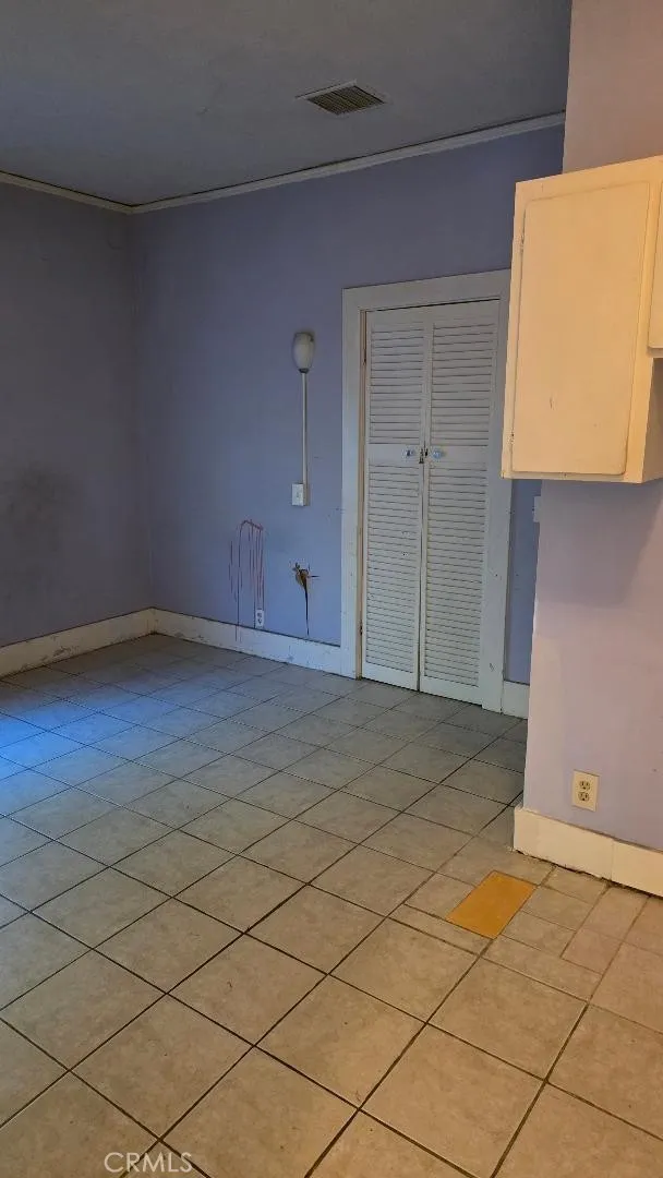 250 N Ridgewood Place N, Los Angeles, California 90004 home-pic-10