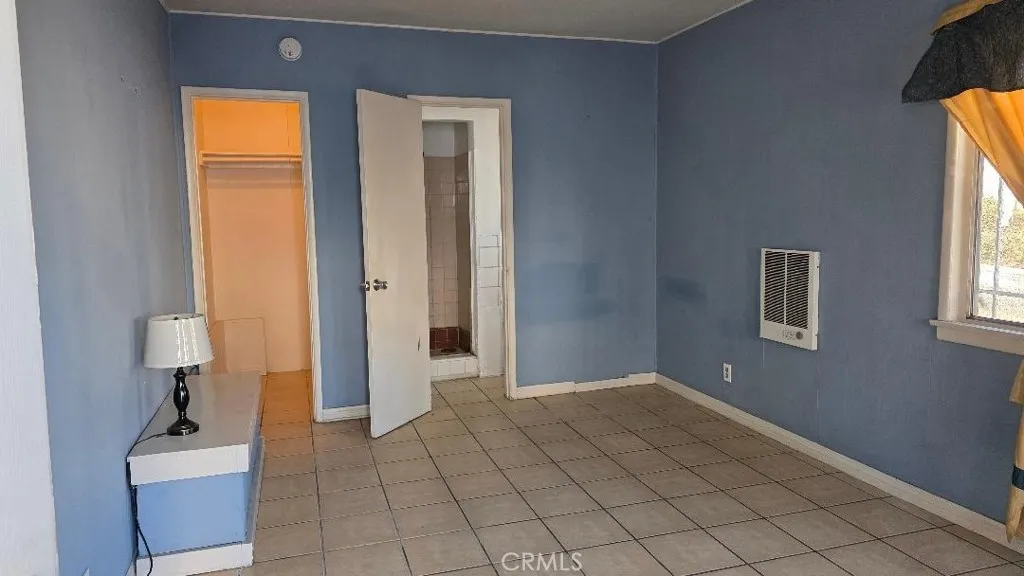 250 N Ridgewood Place N, Los Angeles, California 90004 home-pic-21