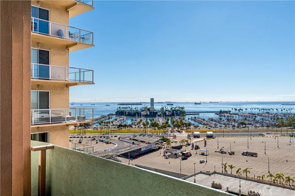 488 E Ocean Boulevard 1208, Long Beach, California 90802 home-pic-16