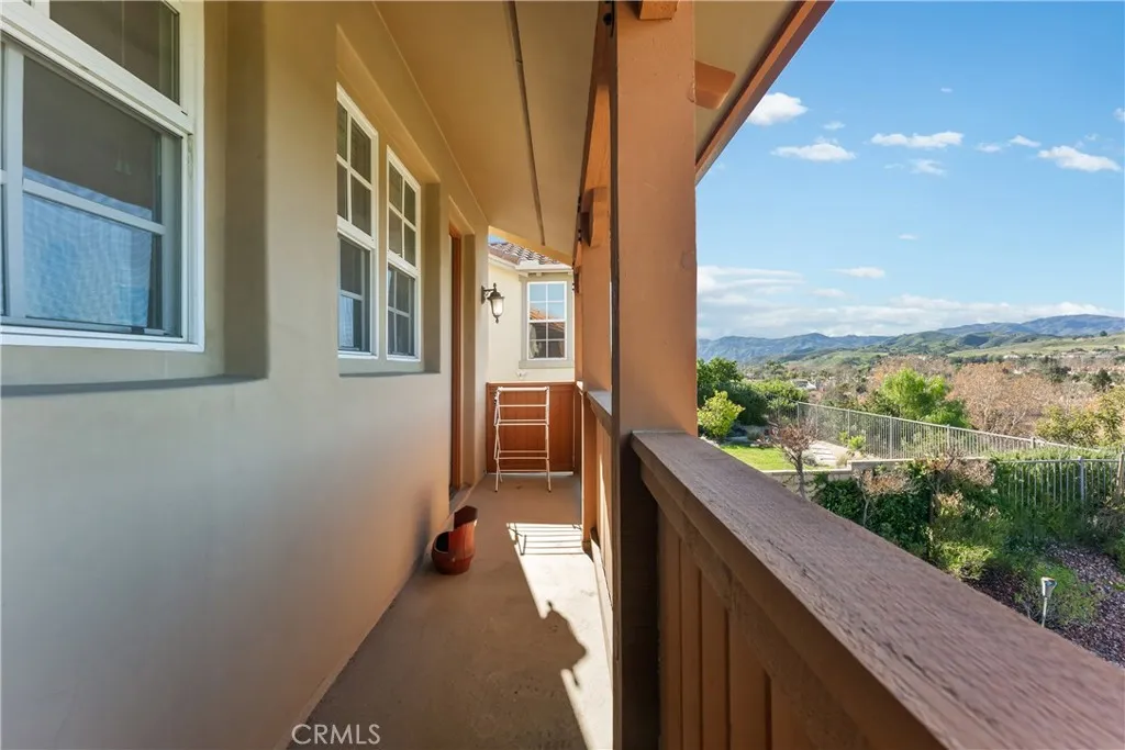 4591 Camino Del Sol, Calabasas, California 91302 home-pic-15