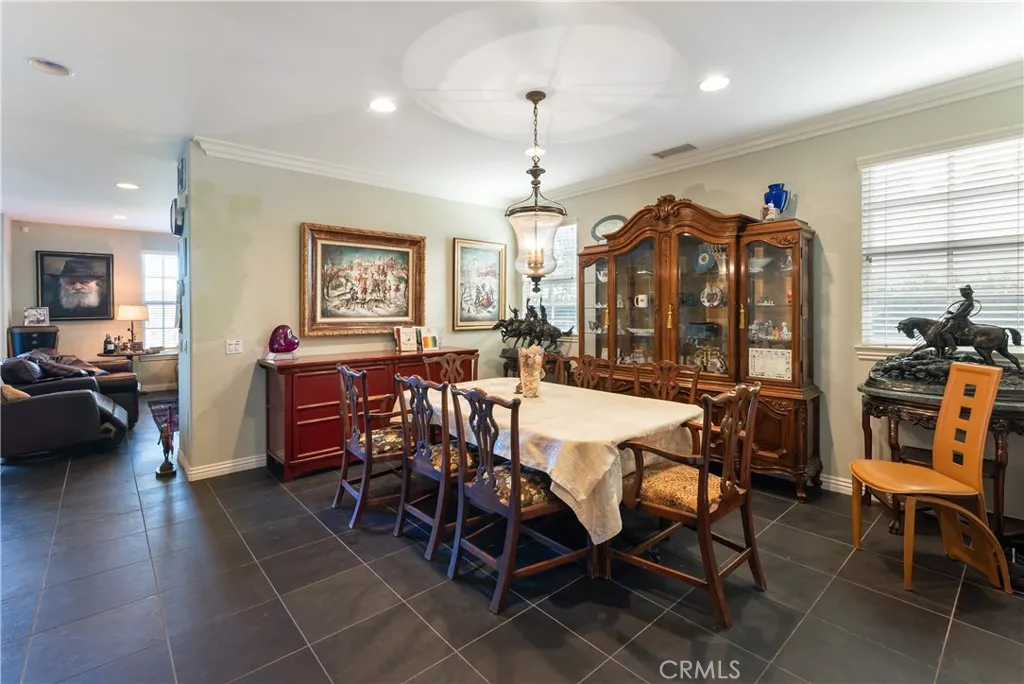 4591 Camino Del Sol, Calabasas, California 91302 home-pic-40