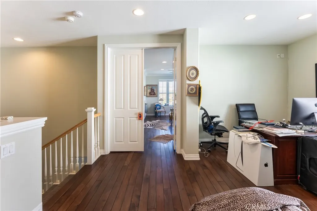 4591 Camino Del Sol, Calabasas, California 91302 home-pic-47