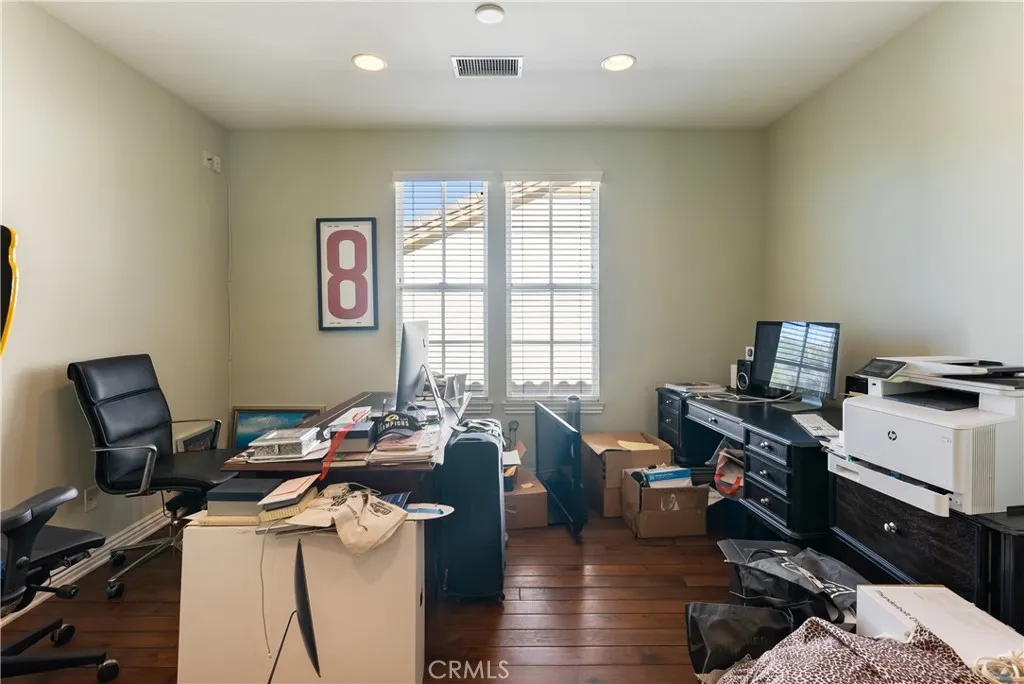 4591 Camino Del Sol, Calabasas, California 91302 home-pic-48