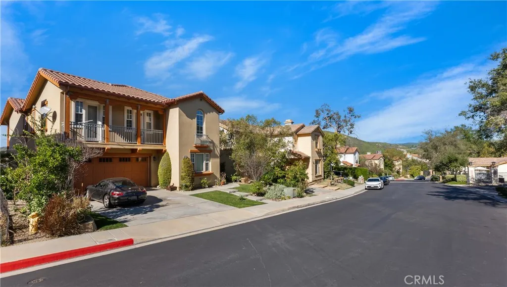 4591 Camino Del Sol, Calabasas, California 91302 home-pic-2
