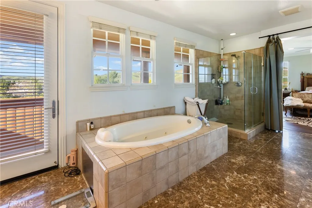 4591 Camino Del Sol, Calabasas, California 91302 home-pic-13
