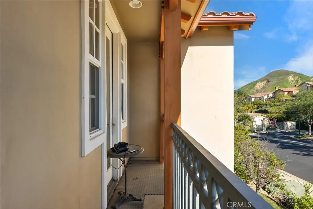 4591 Camino Del Sol, Calabasas, California 91302 home-pic-25