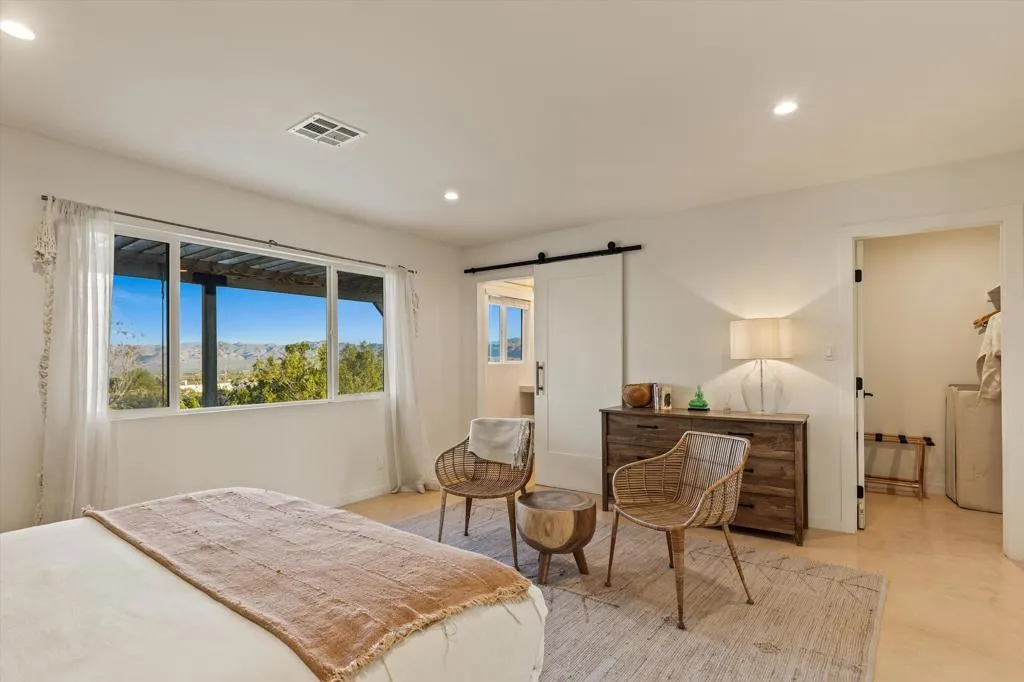 3766 Burns Road, Joshua Tree, California 92252 home-pic-39