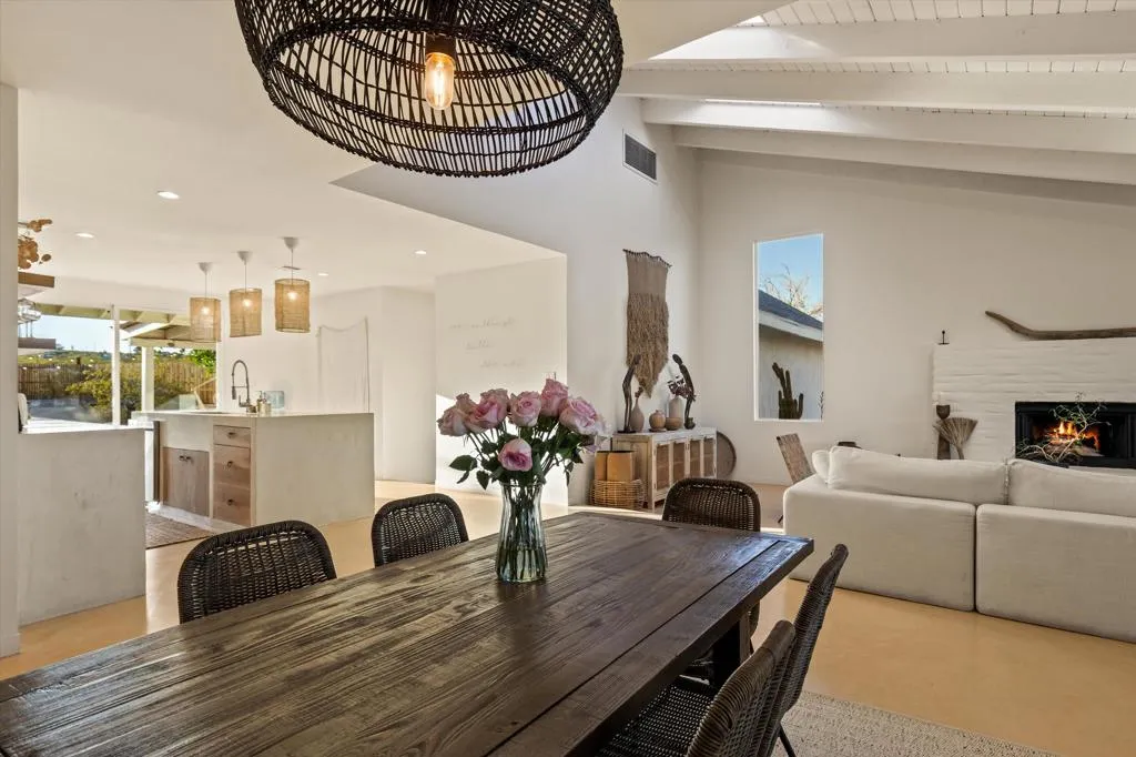 3766 Burns Road, Joshua Tree, California 92252 home-pic-10