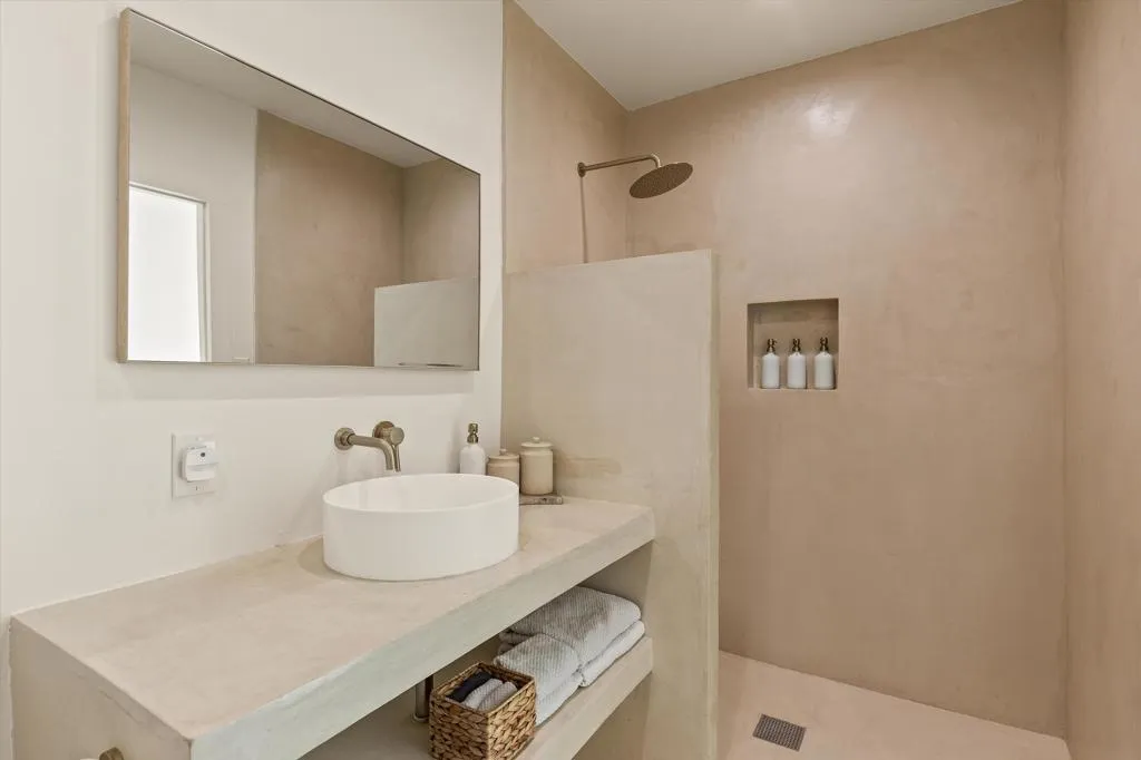 3766 Burns Road, Joshua Tree, California 92252 home-pic-37