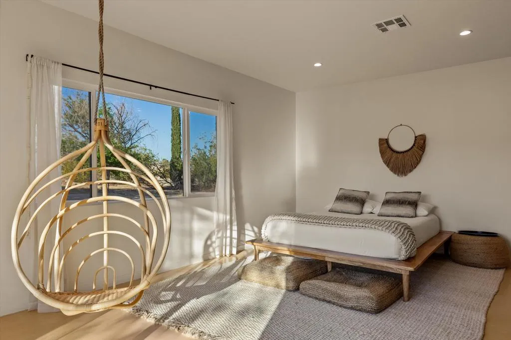 3766 Burns Road, Joshua Tree, California 92252 home-pic-32