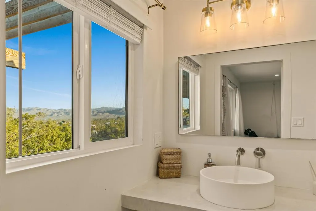 3766 Burns Road, Joshua Tree, California 92252 home-pic-43