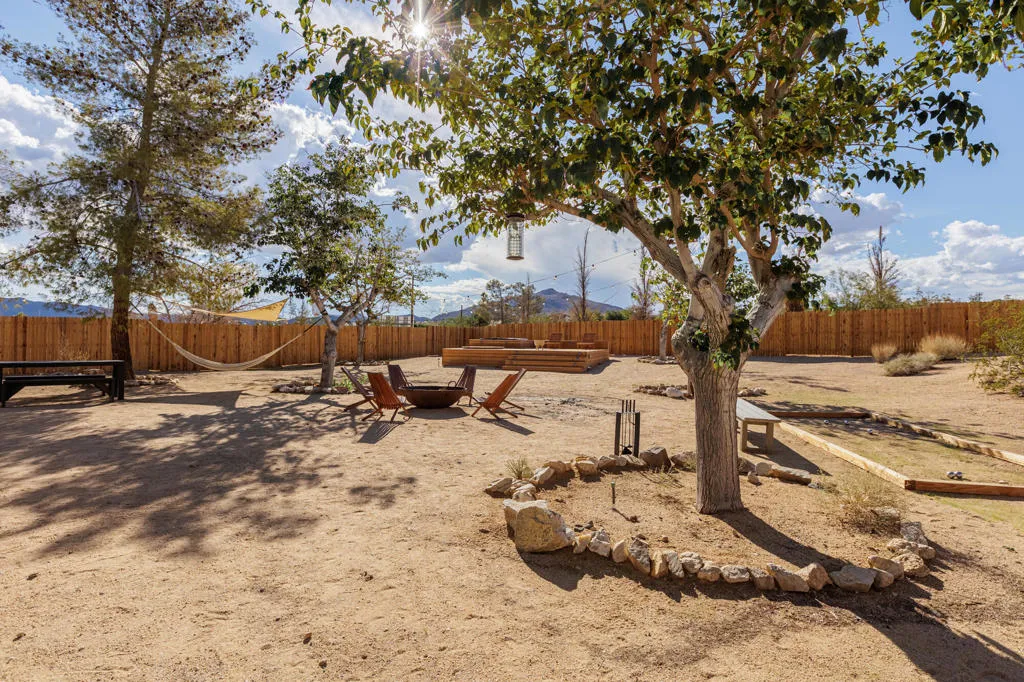 3766 Burns Road, Joshua Tree, California 92252 home-pic-20