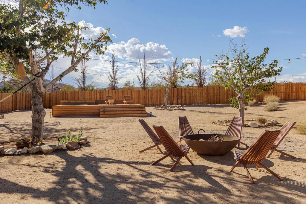 3766 Burns Road, Joshua Tree, California 92252 home-pic-23