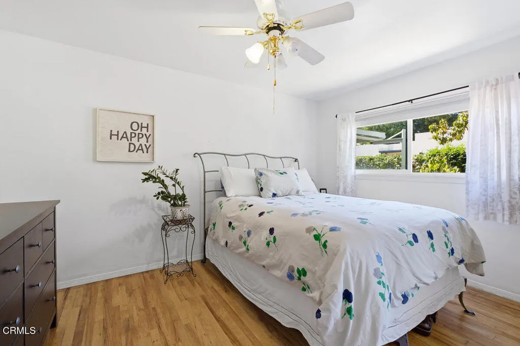 386 Larmier Avenue, Oak View, California 93022 home-pic-11