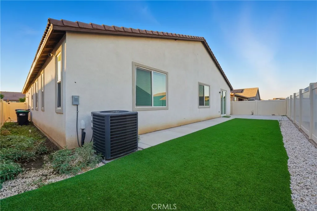 32380 Parker Street, Menifee, California 92584 home-pic-40