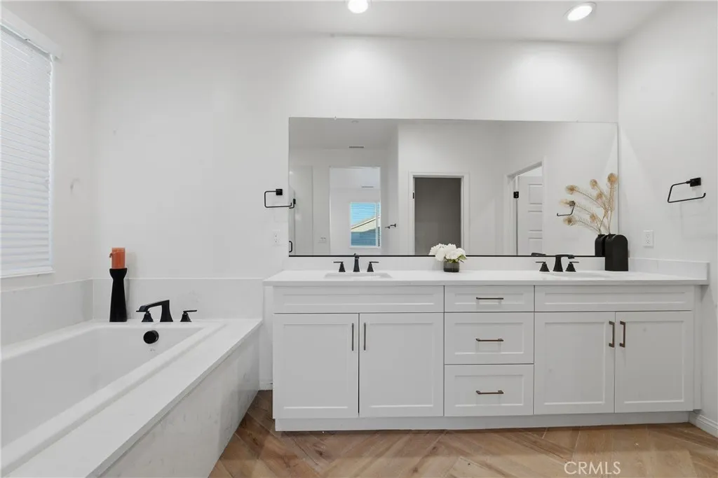 32380 Parker Street, Menifee, California 92584 home-pic-19