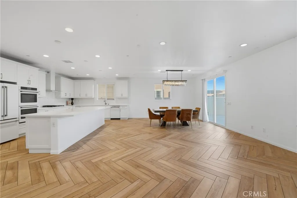 32380 Parker Street, Menifee, California 92584 home-pic-4
