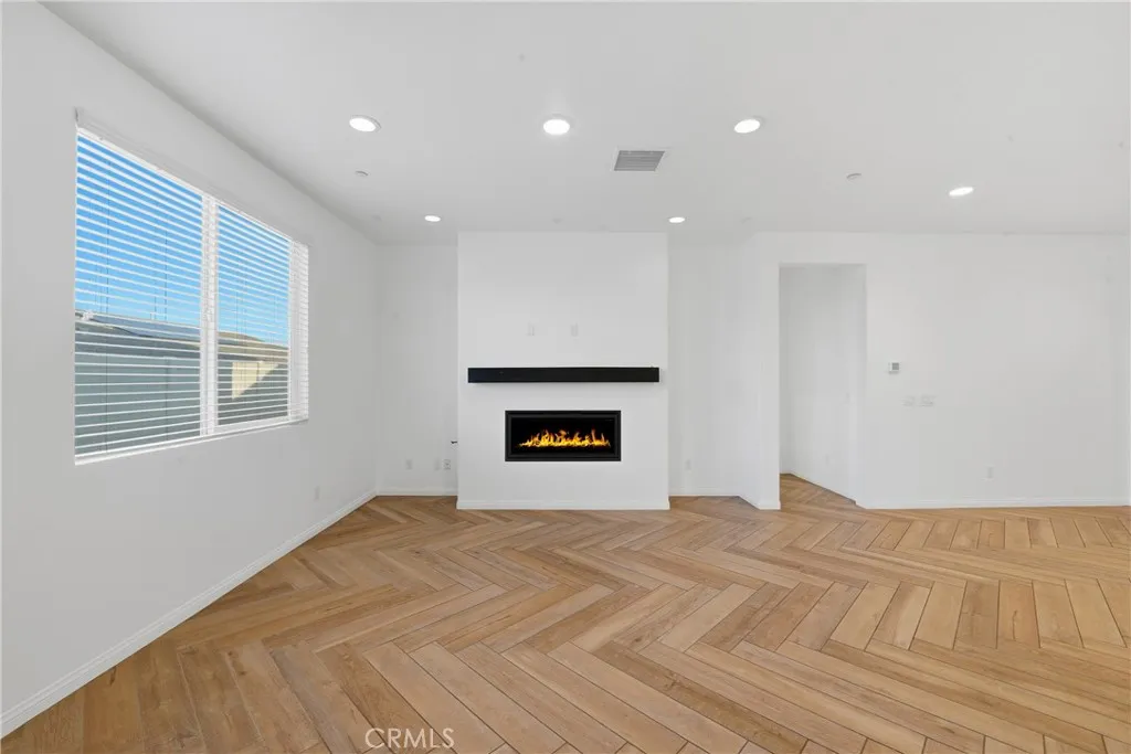 32380 Parker Street, Menifee, California 92584 home-pic-6