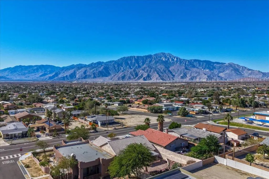 66304 8th Street, Desert Hot Springs, California 92240 home-pic-36