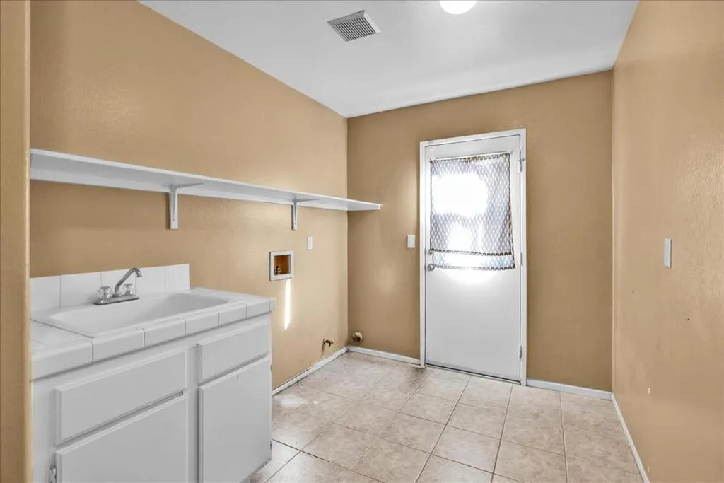 66304 8th Street, Desert Hot Springs, California 92240 home-pic-13