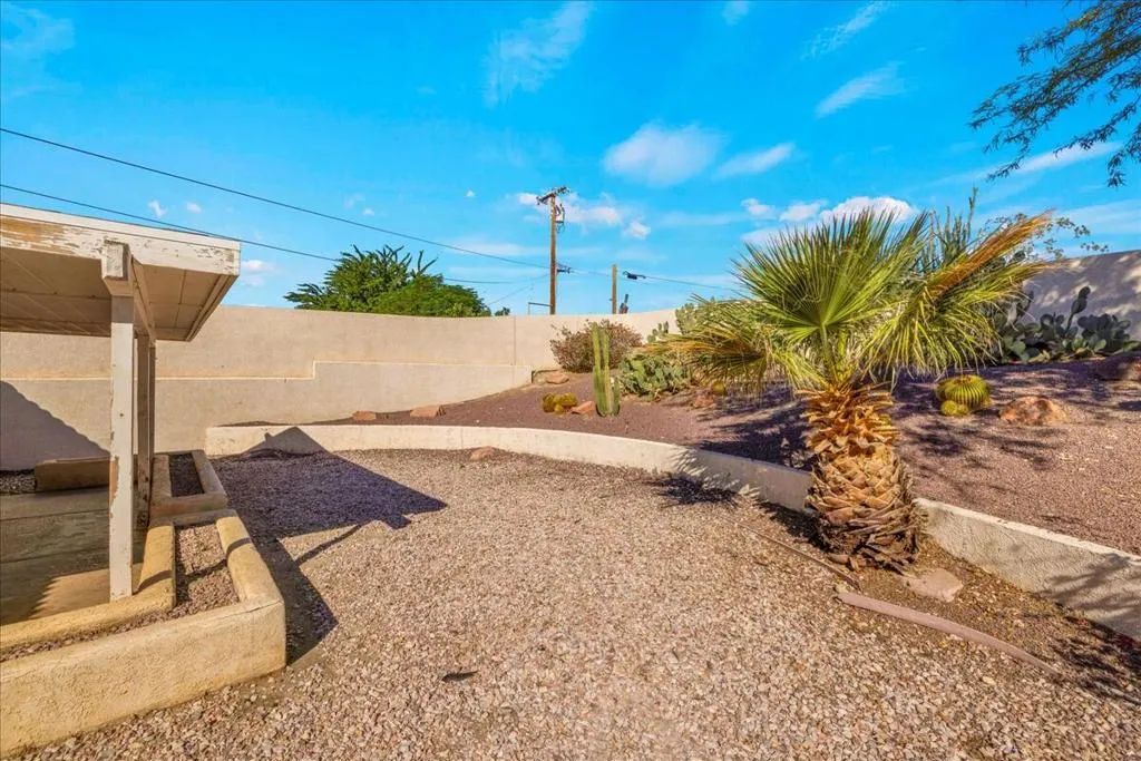 66304 8th Street, Desert Hot Springs, California 92240 home-pic-26