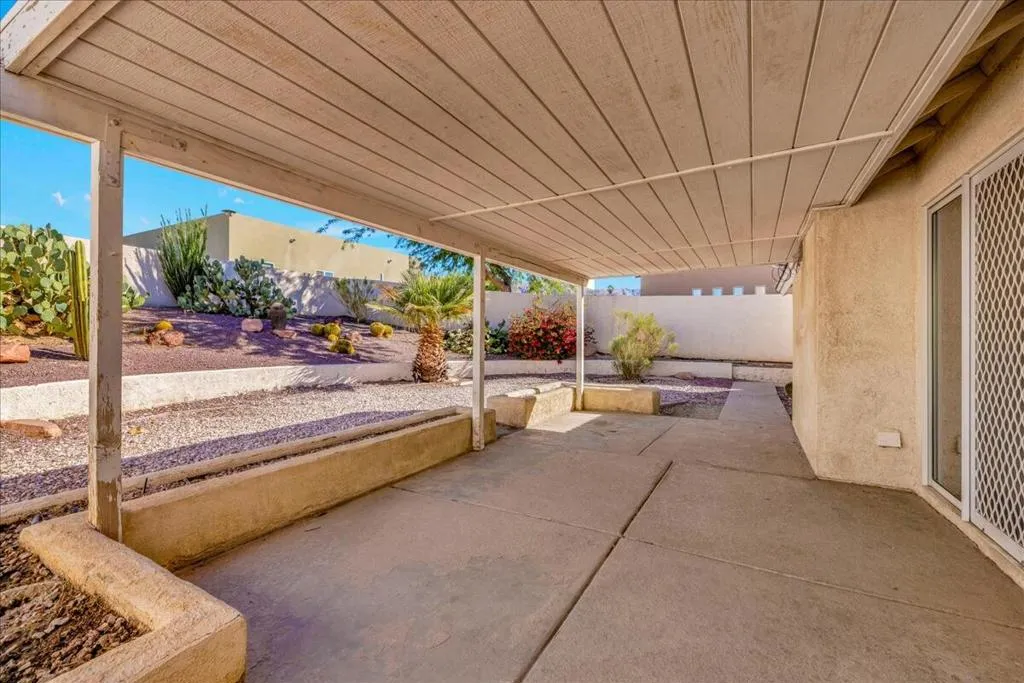 66304 8th Street, Desert Hot Springs, California 92240 home-pic-21