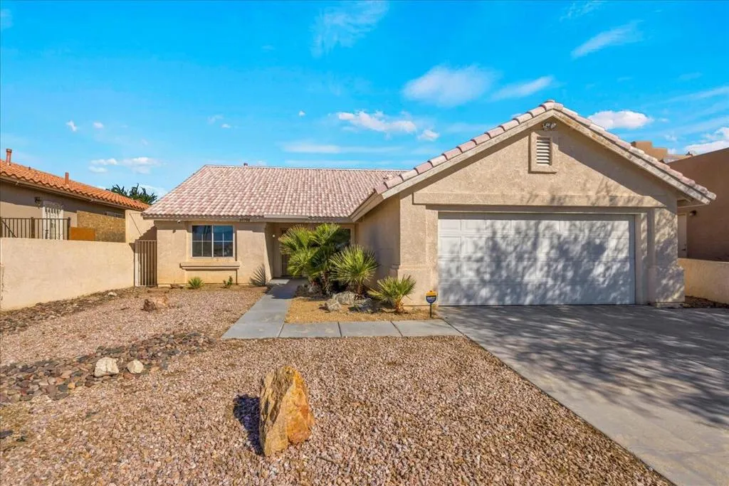 66304 8th Street, Desert Hot Springs, California 92240 home-pic-1