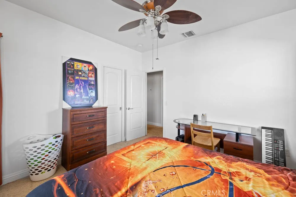 8320 W Avenue D10, Lancaster, California 93536 home-pic-29