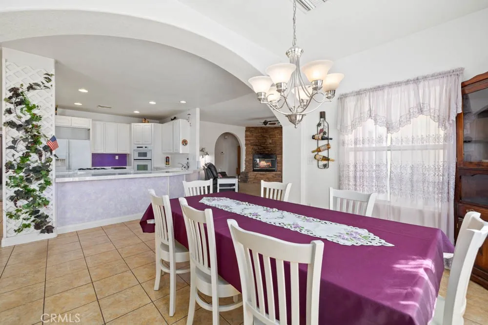8320 W Avenue D10, Lancaster, California 93536 home-pic-21