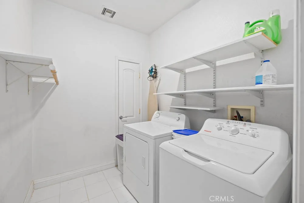 8320 W Avenue D10, Lancaster, California 93536 home-pic-35