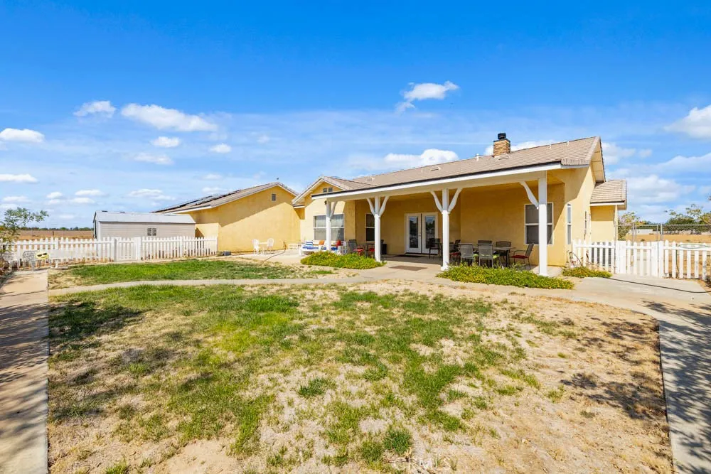 8320 W Avenue D10, Lancaster, California 93536 home-pic-41