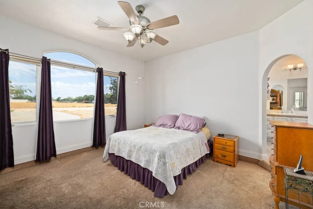 8320 W Avenue D10, Lancaster, California 93536 home-pic-36