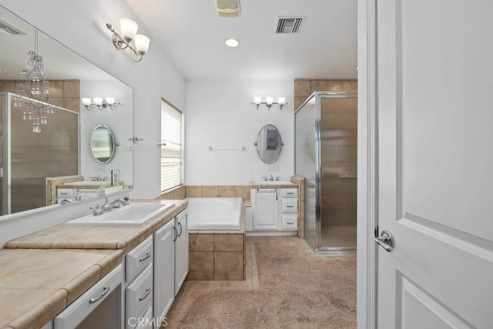 8320 W Avenue D10, Lancaster, California 93536 home-pic-38
