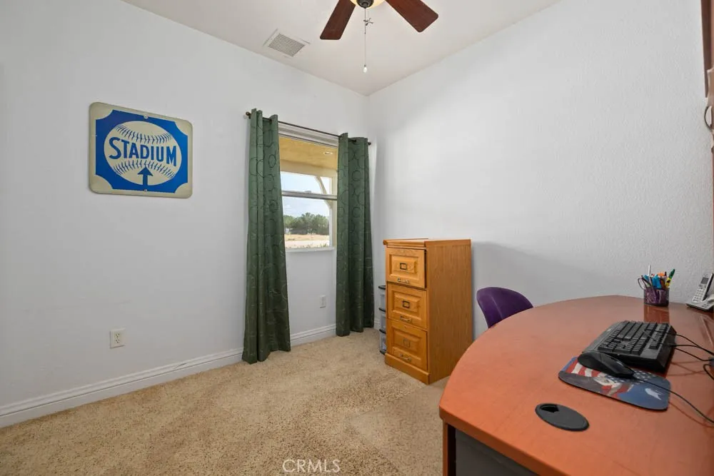 8320 W Avenue D10, Lancaster, California 93536 home-pic-26